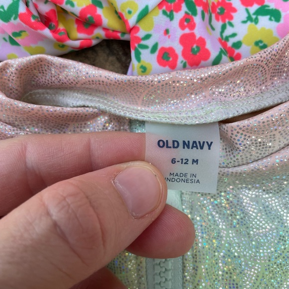 Baby girls swimsuit rashguard bundle lot NWOT - Picture 4 of 13